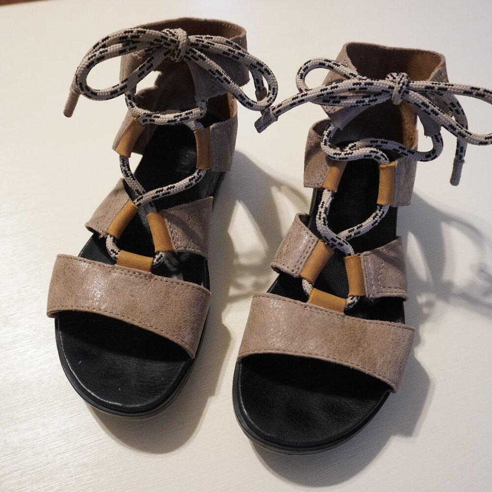 Sorel Topeda Lace Sandal Women’s Strappy Sport Sandals Neutral Beige Comfort